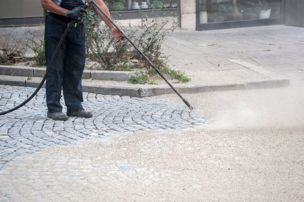 Best Oil Spill Cleanup  in Willowick, OH